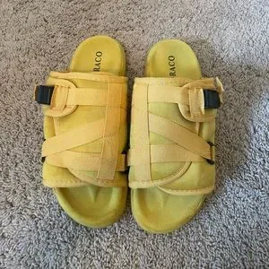 Draco Slides Velvet Yellow Size 9-10 Worn Once draco slides size 9-10 | eBay main image 3
